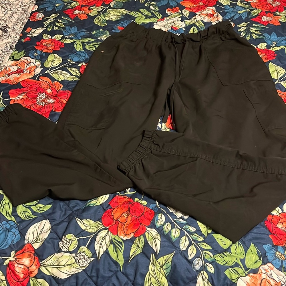 Large black jogger scrubs